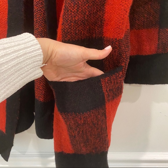 Lucky Brand Buffalo Plaid Cardigan - Picture 7 of 8
